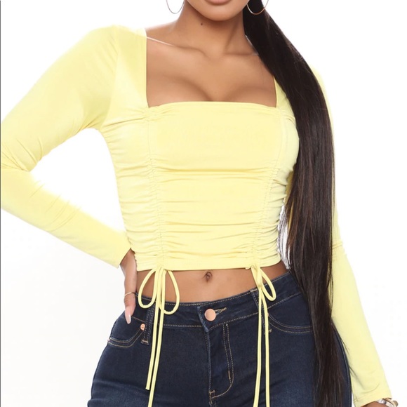 FASHION NOVA Yellow Ruched Top - Picture 3 of 5